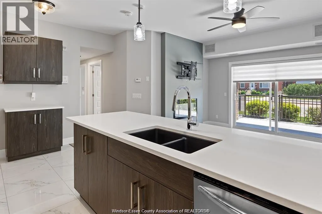 480 FAIRVIEW BOULEVARD Unit# 101