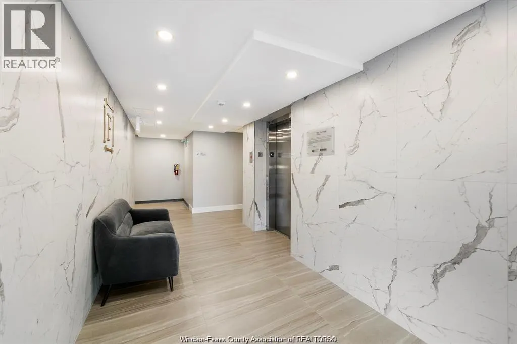 480 FAIRVIEW BOULEVARD Unit# 101
