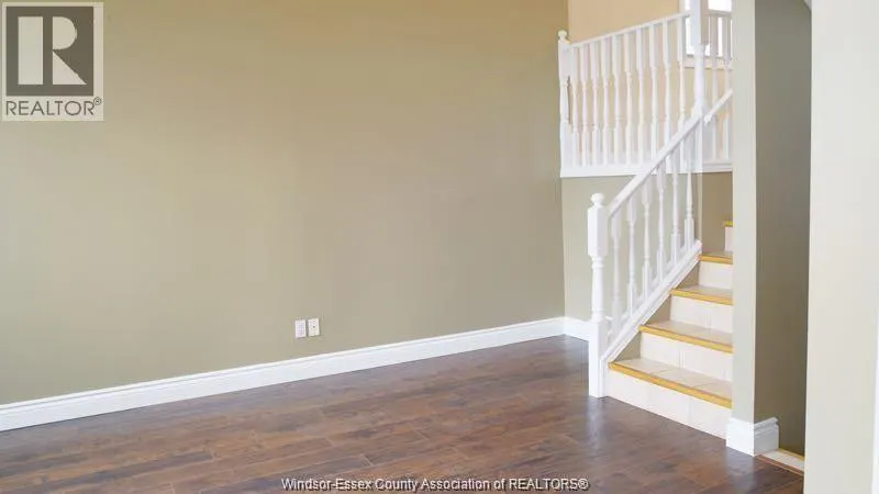 4355 BETTS