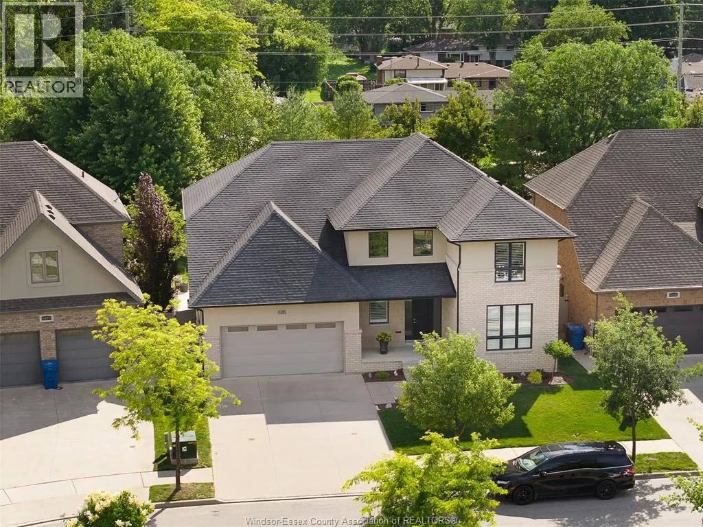 6181 SILVER MAPLE