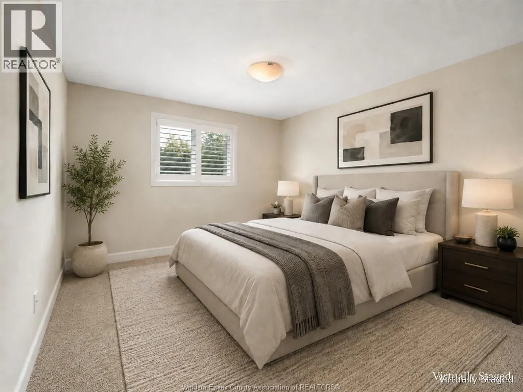 6181 SILVER MAPLE