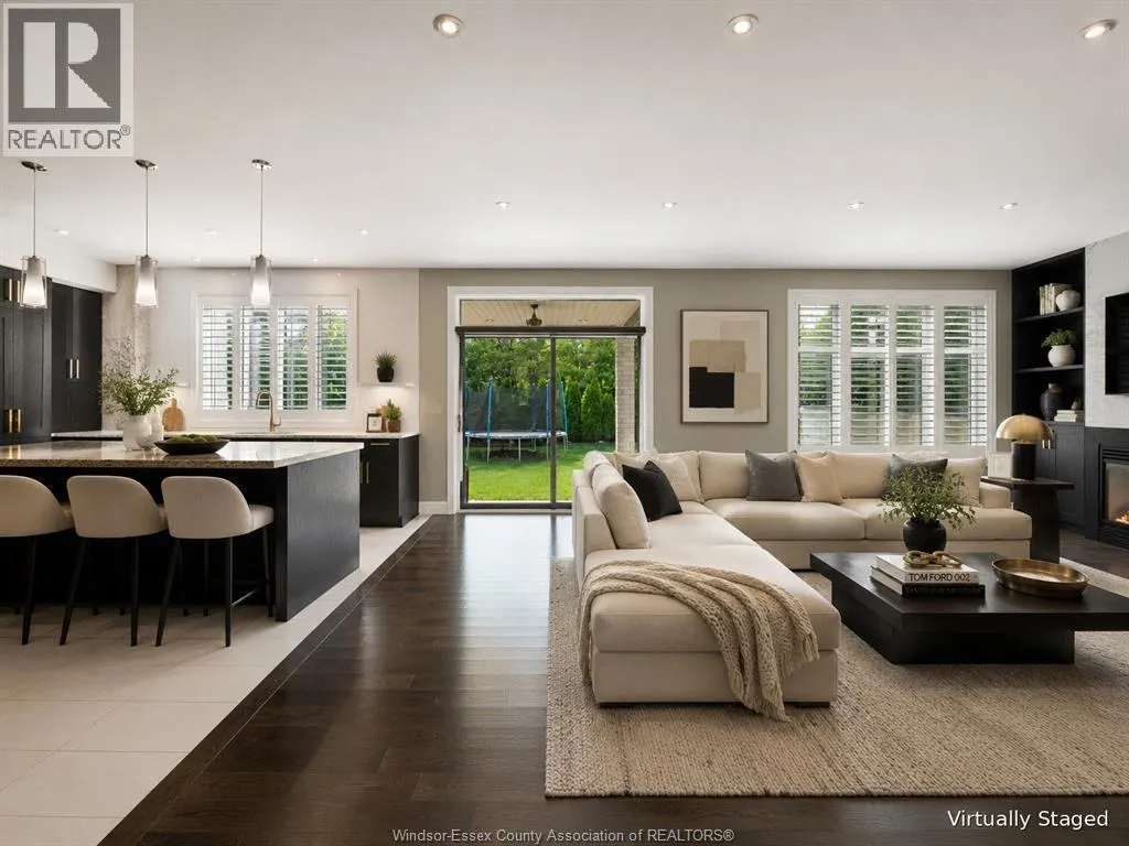6181 SILVER MAPLE