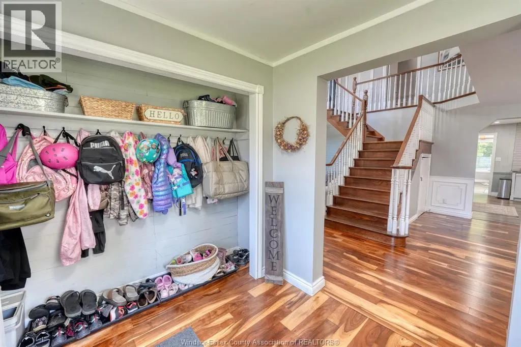 290 CLITHROW STREET