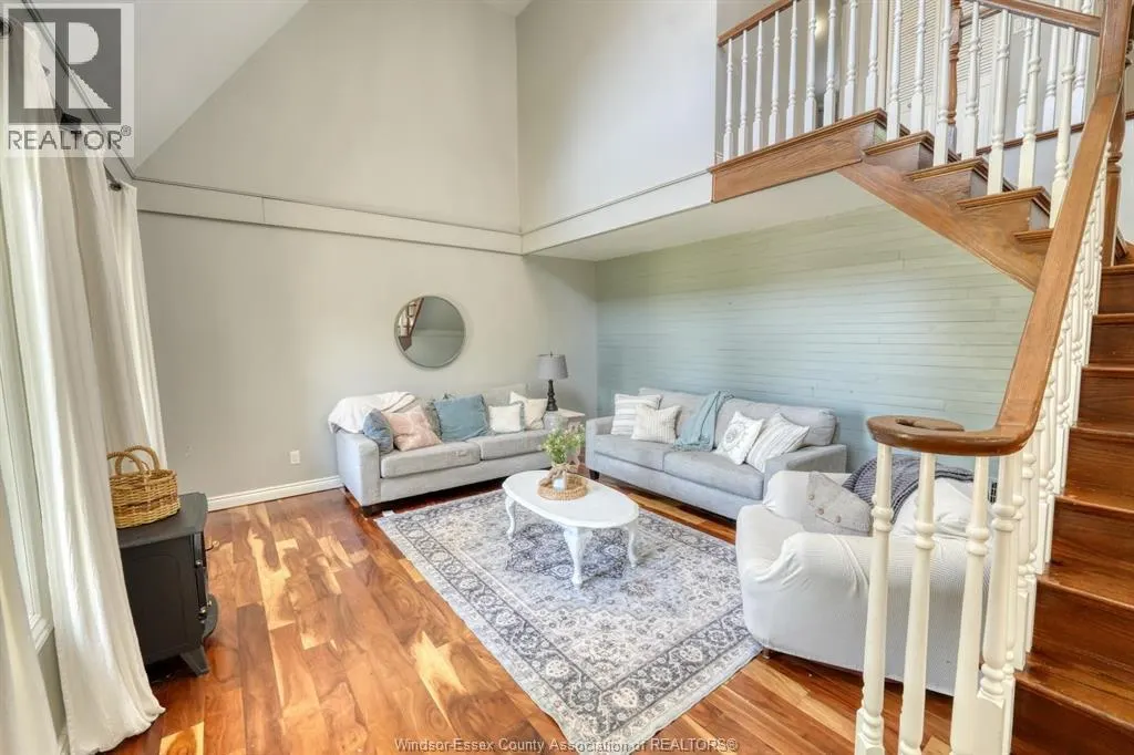 290 CLITHROW STREET