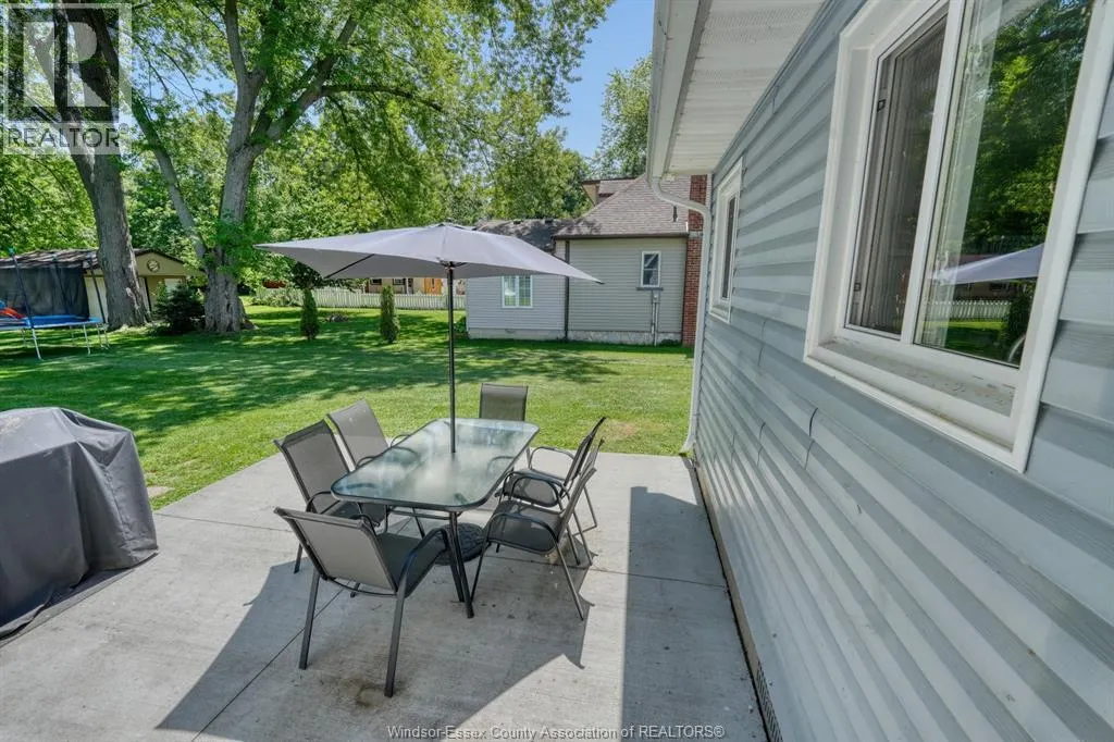290 CLITHROW STREET
