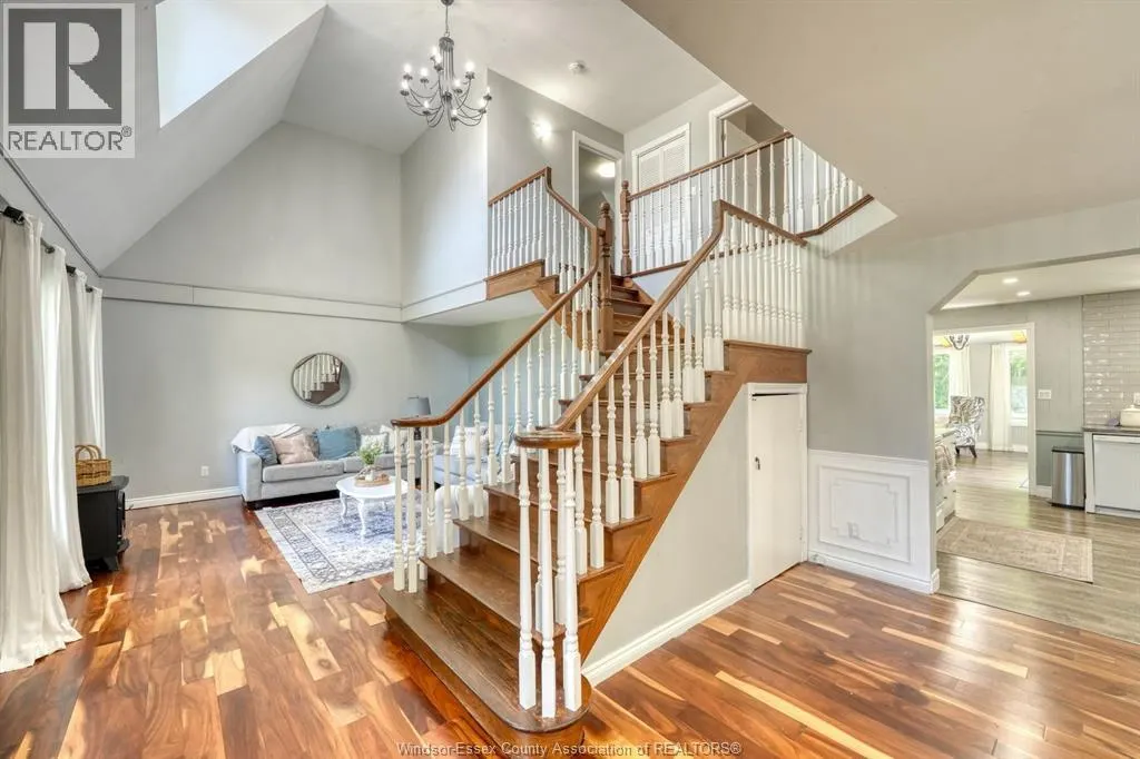 290 CLITHROW STREET