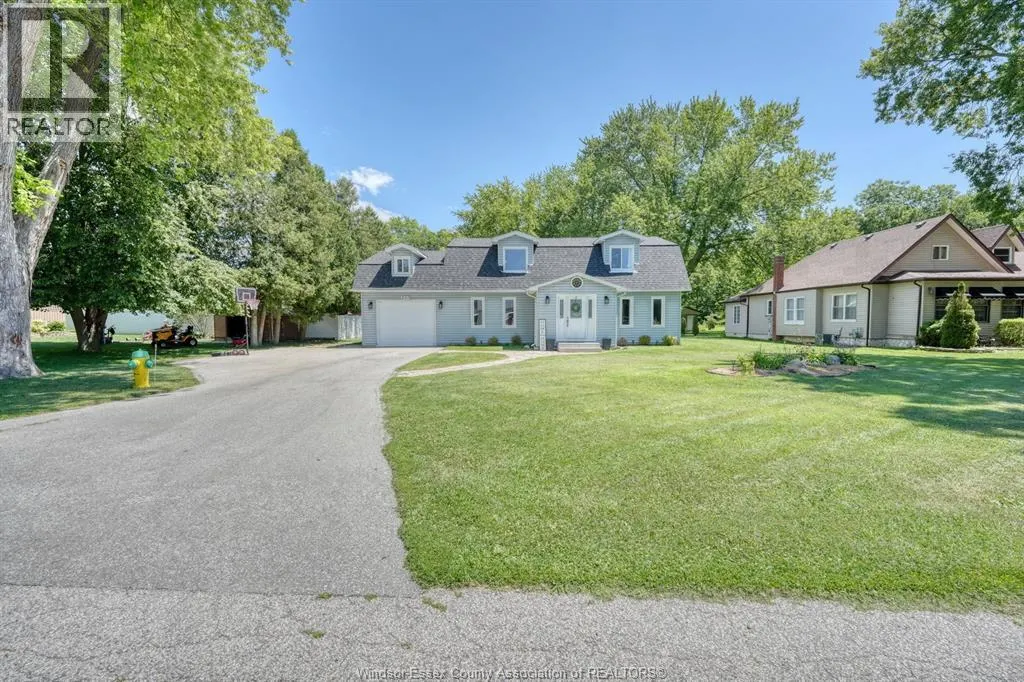 290 CLITHROW STREET