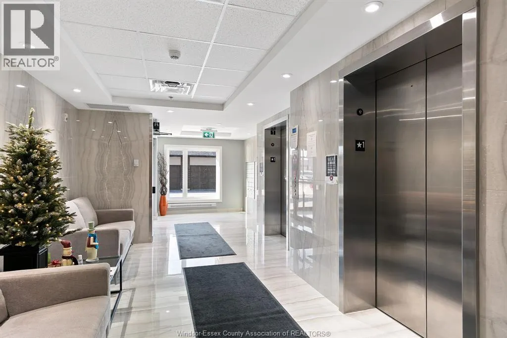 716 BROWNSTONE Unit# 208
