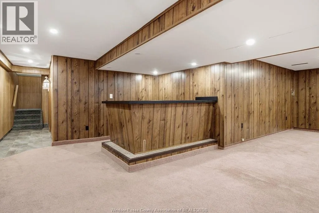 3590 HUNTINGTON AVENUE