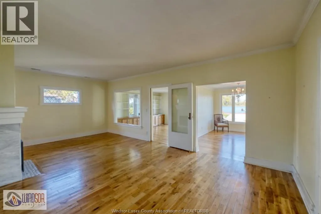 9906 RIVERSIDE DRIVE East