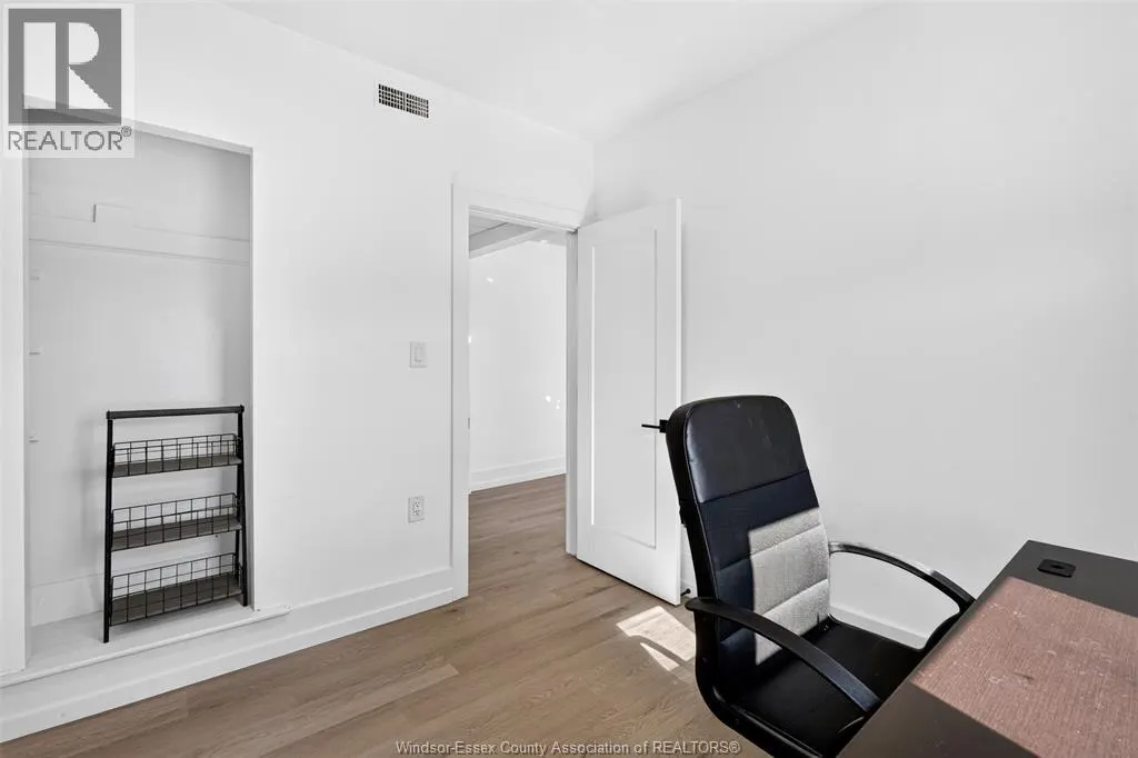 1620 UNIVERSITY AVENUE Unit# 1606
