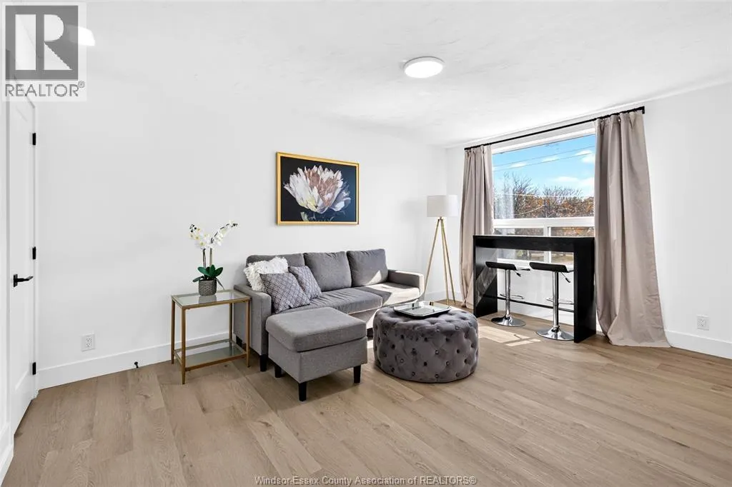 1620 UNIVERSITY AVENUE Unit# 1606