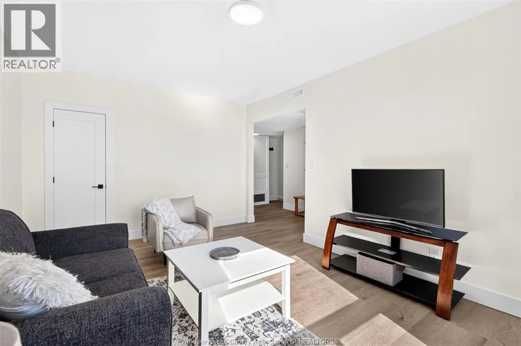 1620 UNIVERSITY AVENUE Unit# 1608