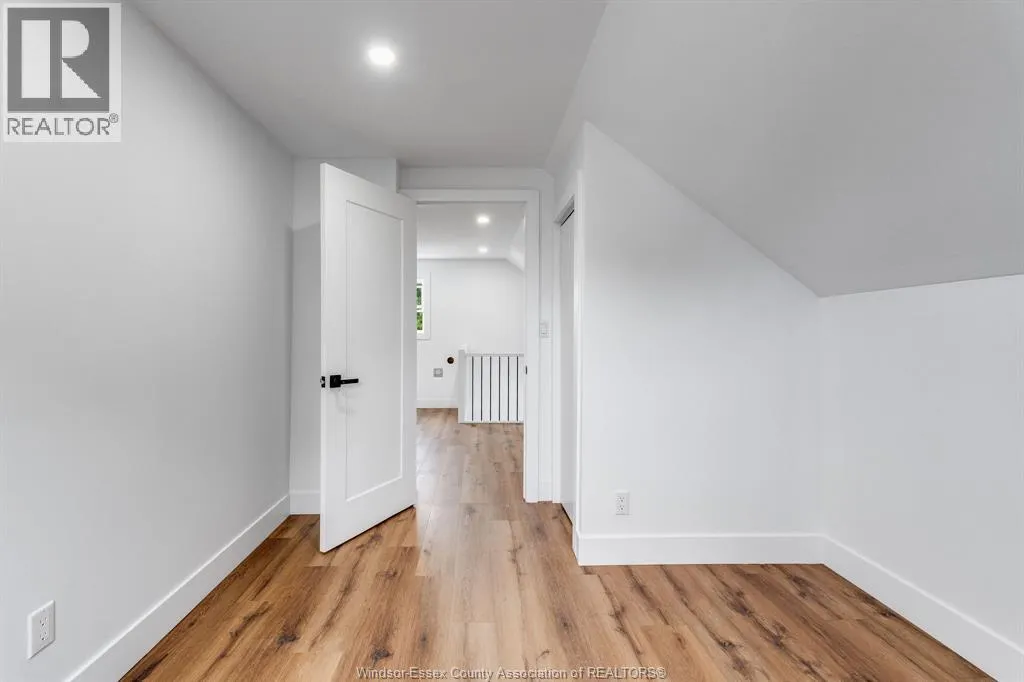 30 Askew STREET