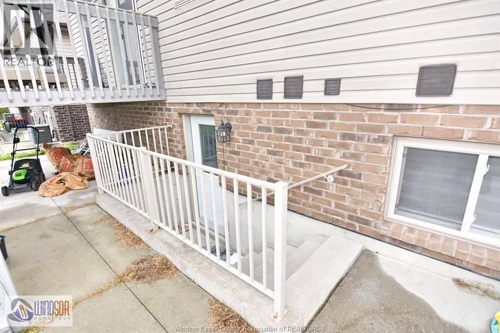 4759 PERIWINKLE CRESCENT Unit# UPPER UNIT A