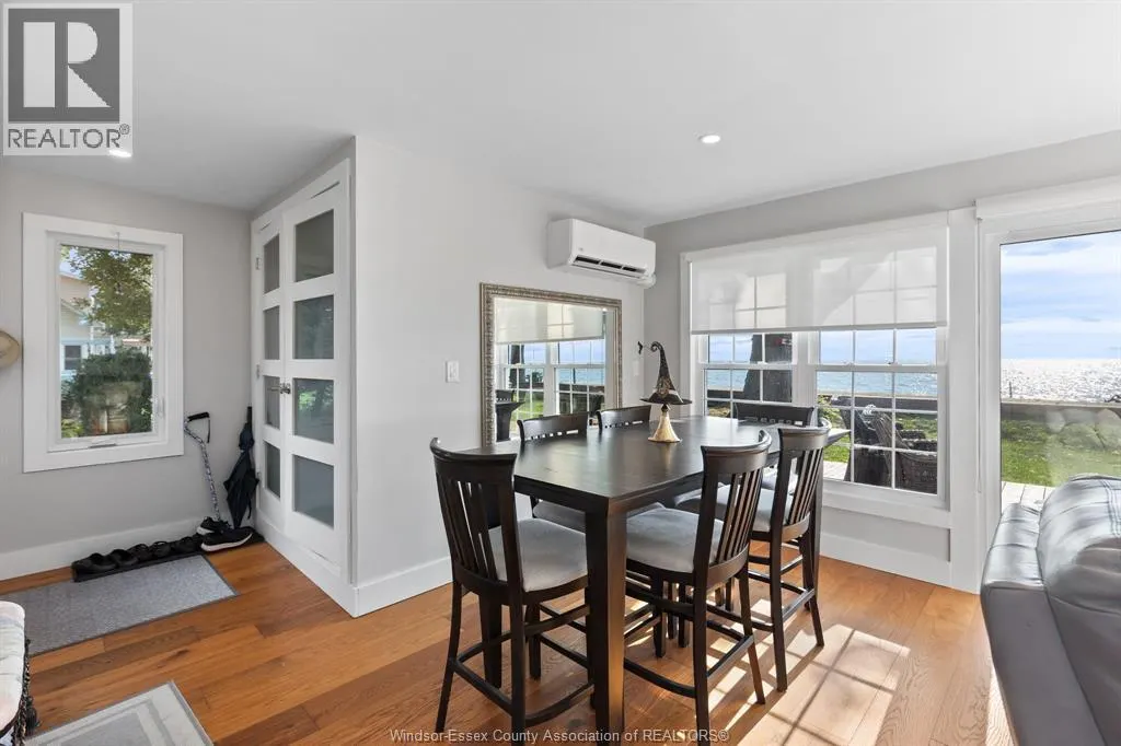 475 LAKECREST COURT