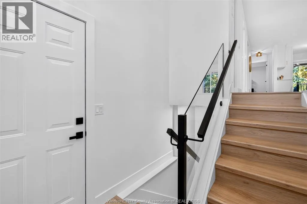 3720 Shinglecreek