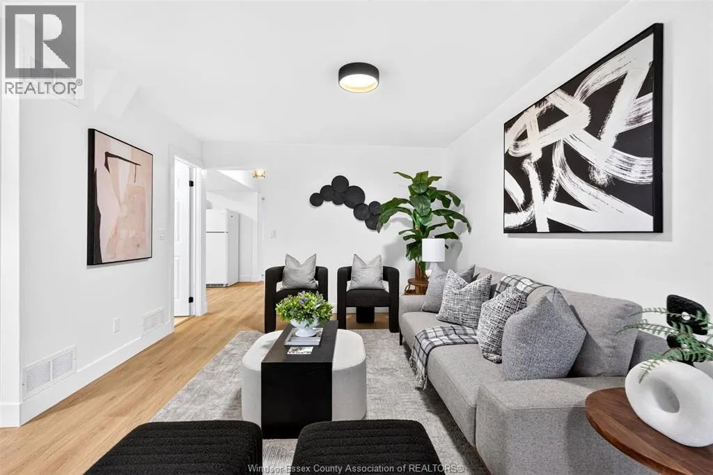 3720 Shinglecreek