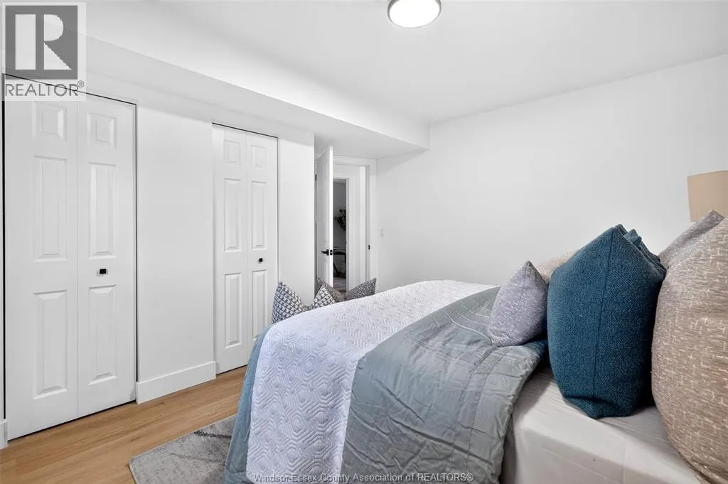 3720 Shinglecreek