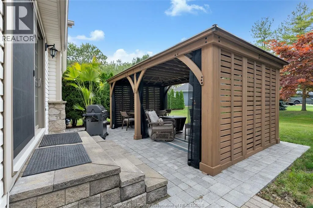 227 CRYSTAL BAY DRIVE