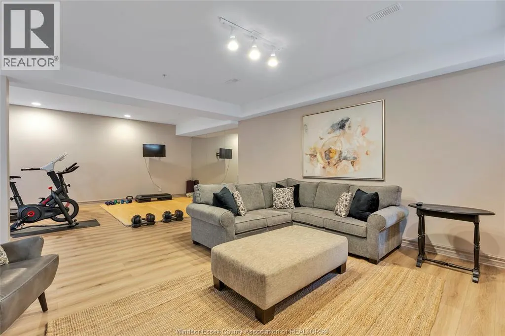 227 CRYSTAL BAY DRIVE