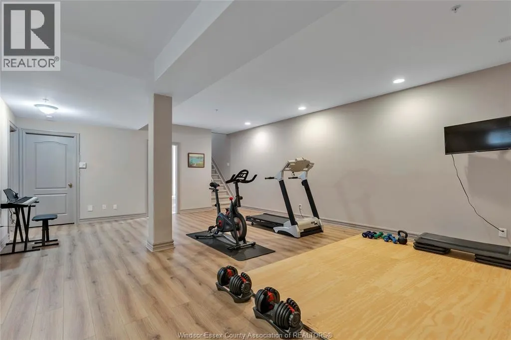 227 CRYSTAL BAY DRIVE