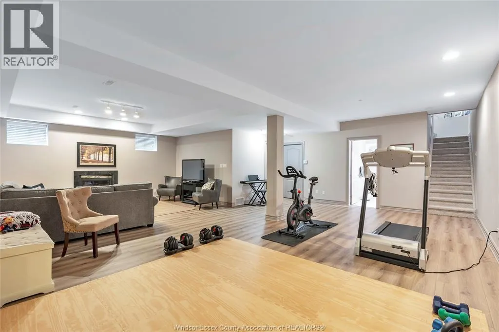 227 CRYSTAL BAY DRIVE