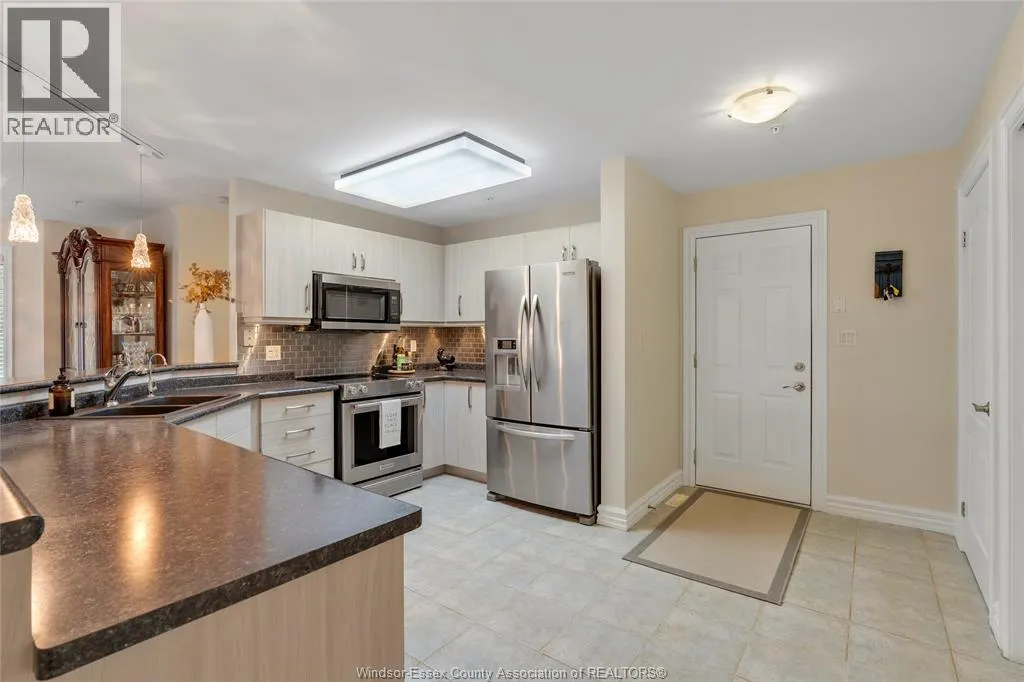 227 CRYSTAL BAY DRIVE