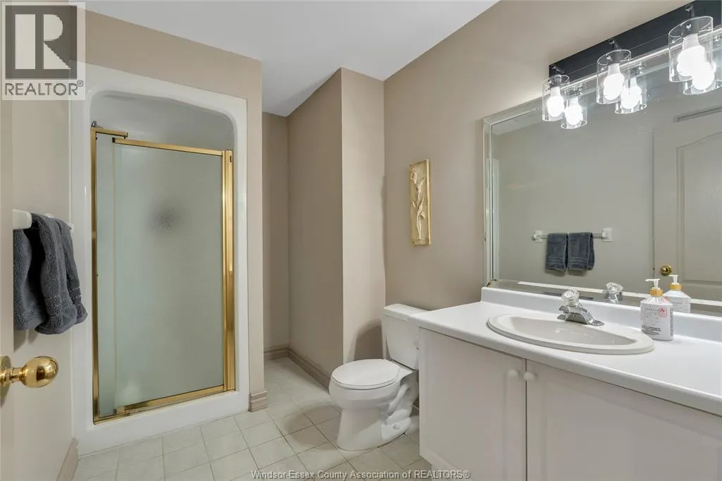 227 CRYSTAL BAY DRIVE