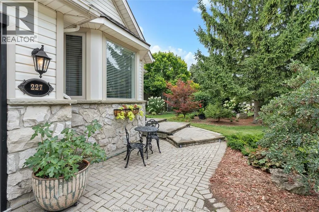227 CRYSTAL BAY DRIVE