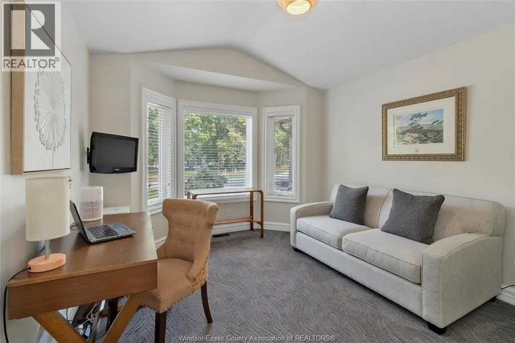 227 CRYSTAL BAY DRIVE