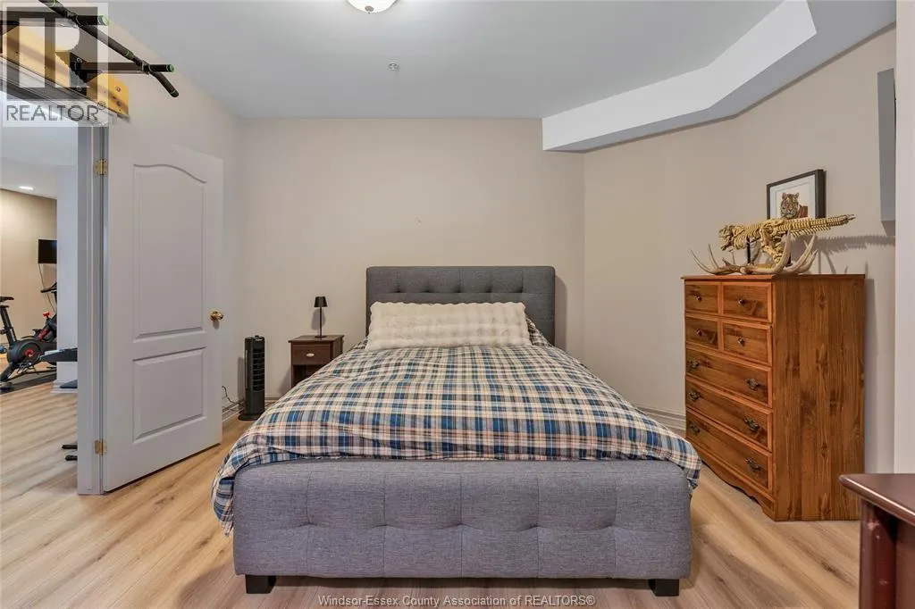 227 CRYSTAL BAY DRIVE