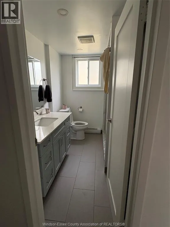 1092 GLADSTONE AVENUE Unit# 1