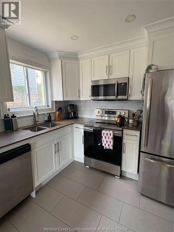 1092 GLADSTONE AVENUE Unit# 1