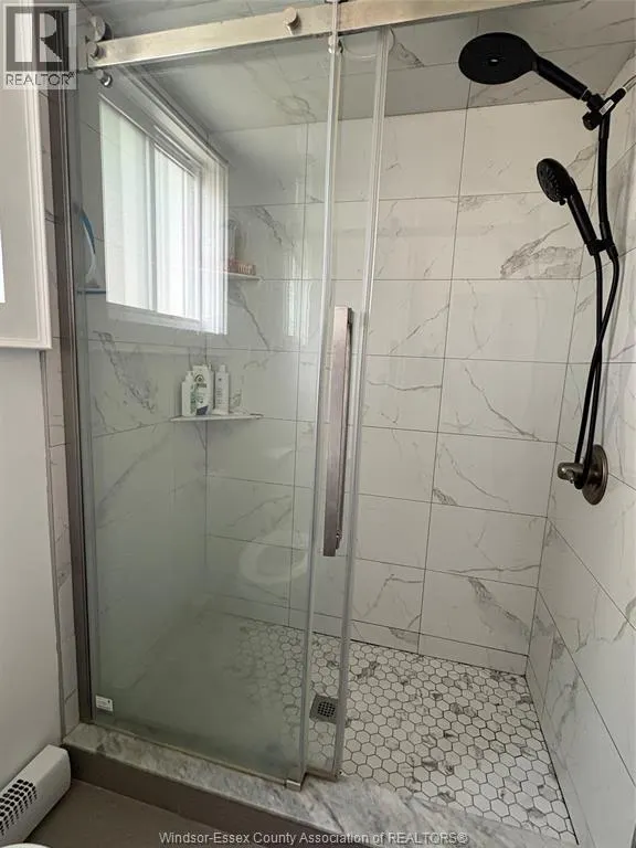1092 GLADSTONE AVENUE Unit# 1