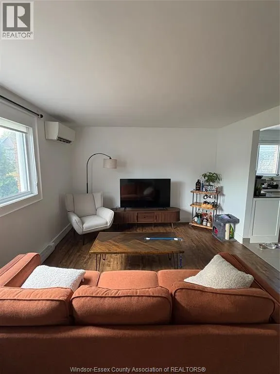 1092 GLADSTONE AVENUE Unit# 1