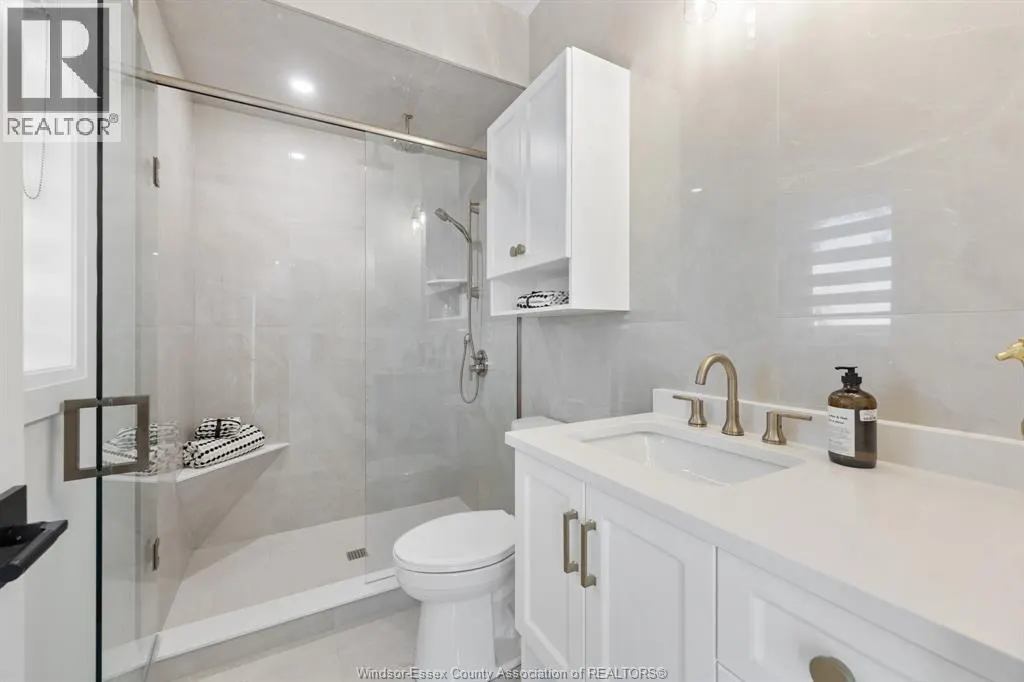 1740 B SPRUCEWOOD AVENUE Unit# SUITE 1