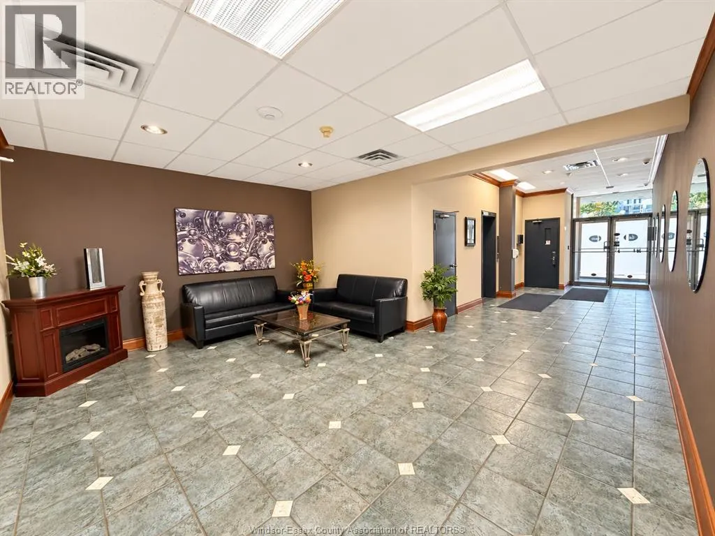 540 OUELLETTE AVENUE Unit# 4D