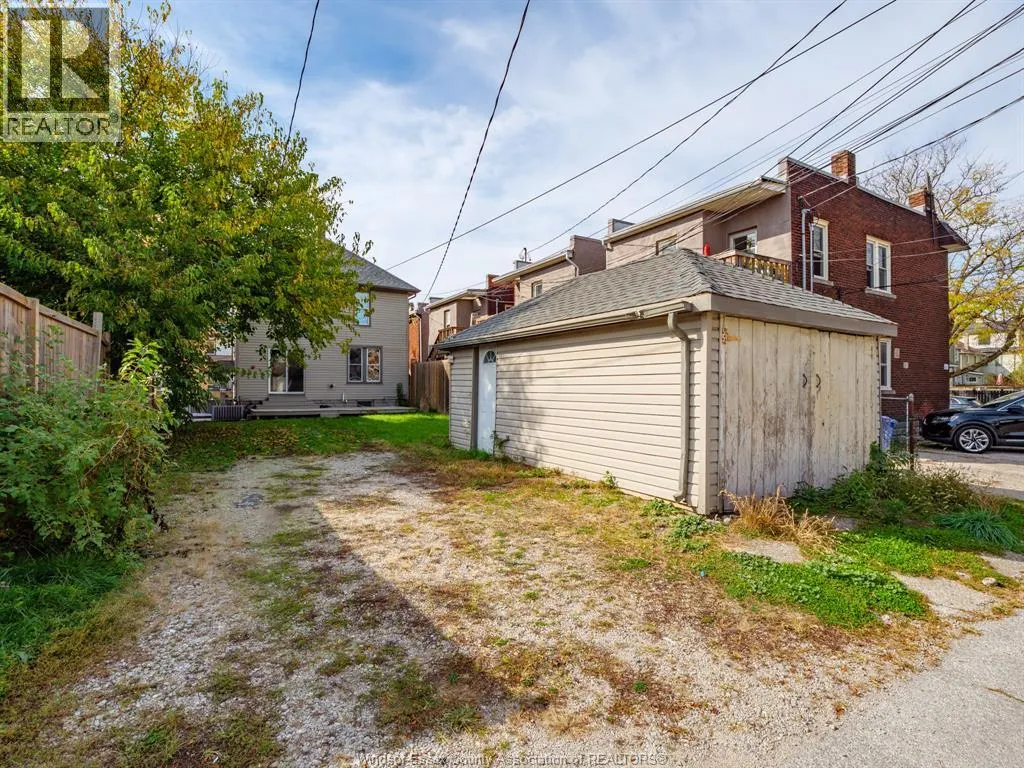 434 GLADSTONE AVENUE