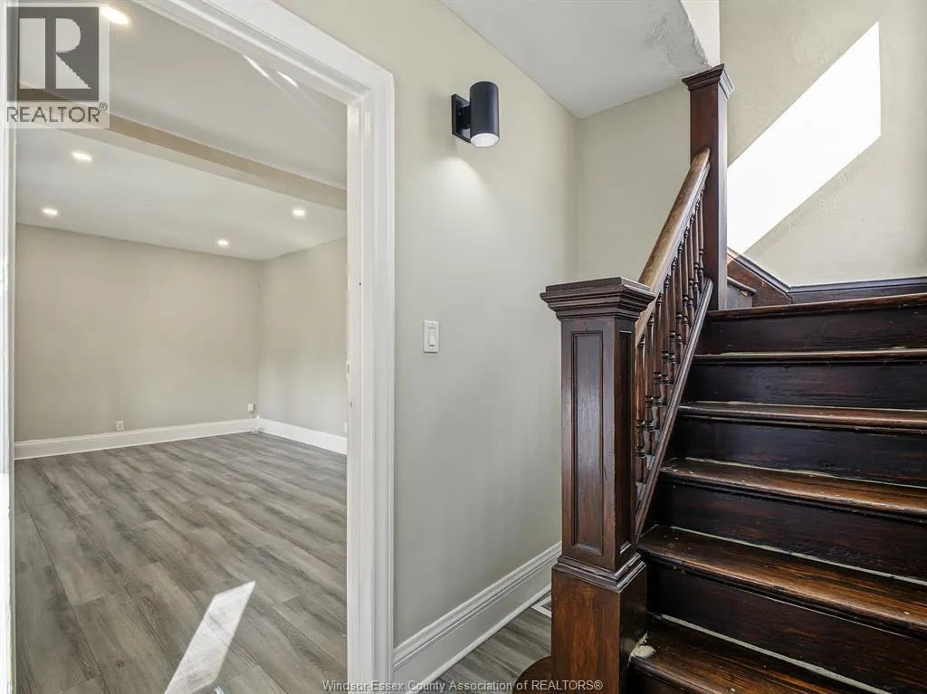 434 GLADSTONE AVENUE
