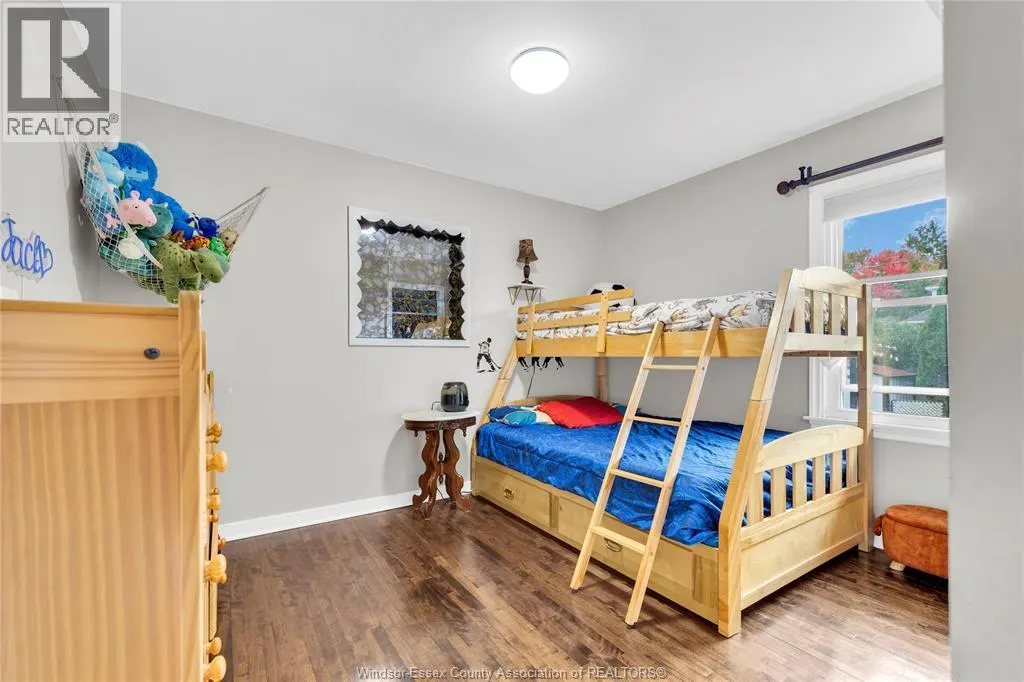 146 HURON