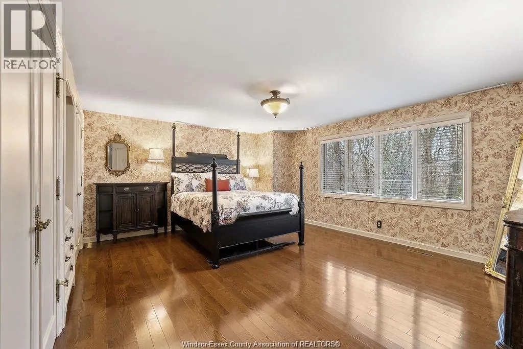 1255 TANGLEWOOD COURT