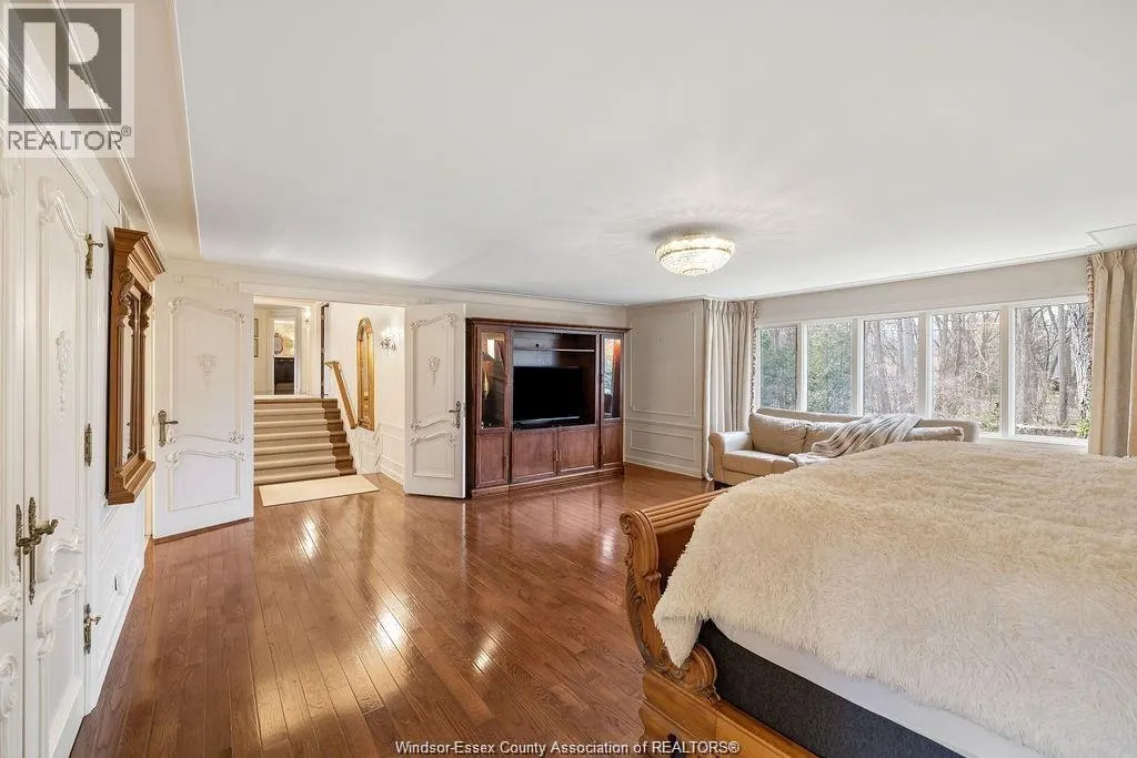 1255 TANGLEWOOD COURT