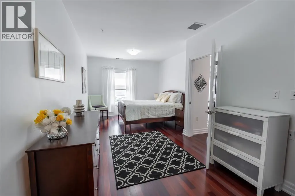 1550 VENETIAN BOULEVARD Unit# 211