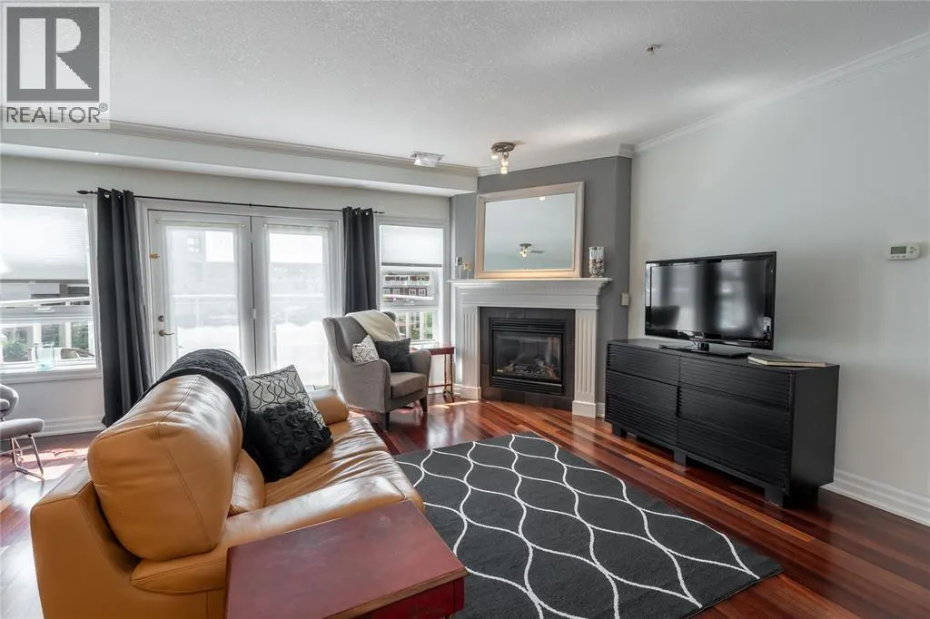 1550 VENETIAN BOULEVARD Unit# 211