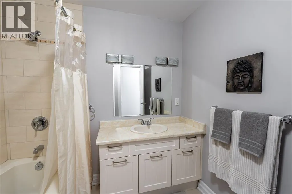 1550 VENETIAN BOULEVARD Unit# 211