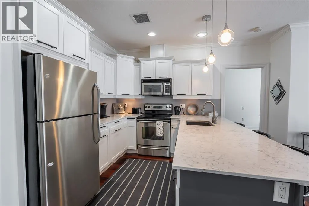 1550 VENETIAN BOULEVARD Unit# 211