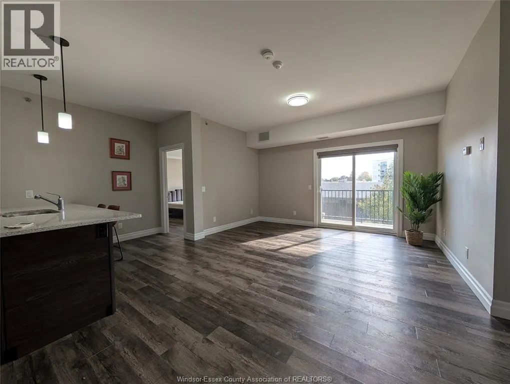 5840 NEWMAN Unit# 208
