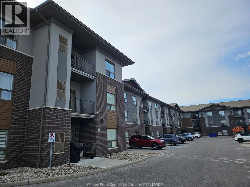 5840 NEWMAN Unit# 208