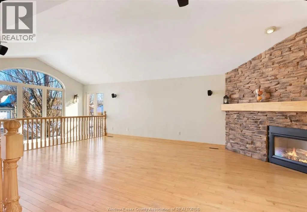 555 REVLAND DRIVE Unit# UPPER